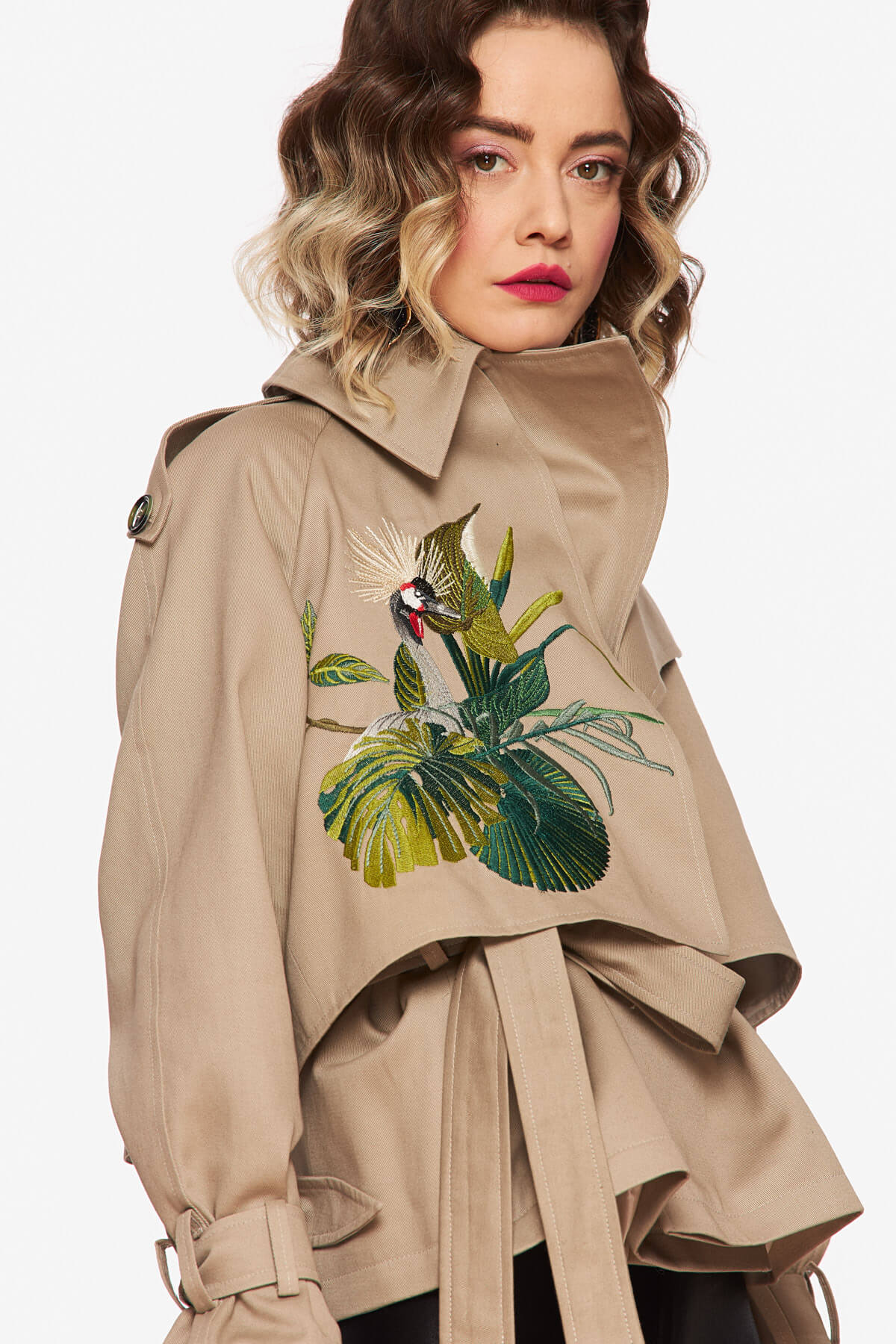 Beige "African Bird" Jacket - Image 11