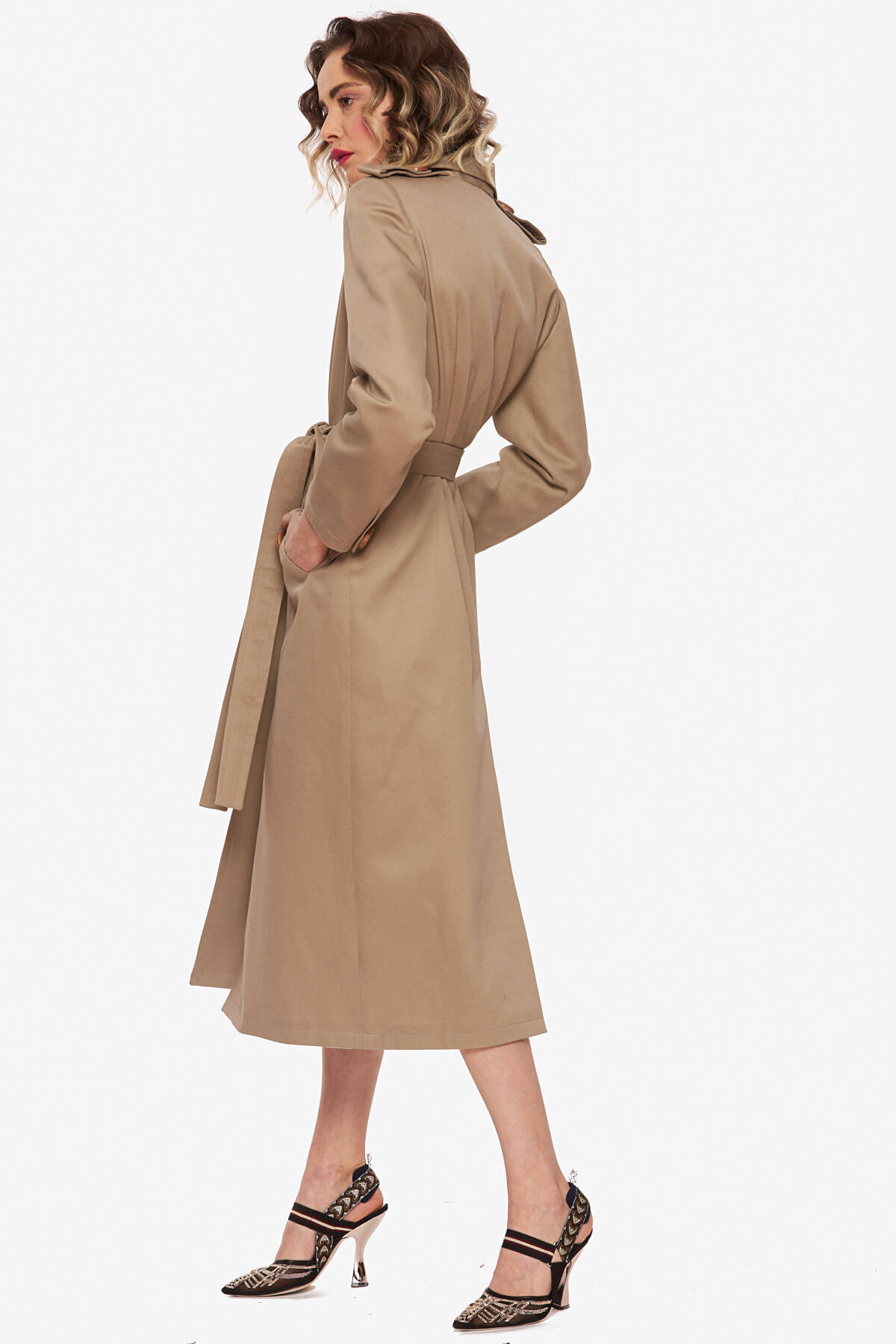 Parpalac Bej “Cocor Incoronat” - imagine 6