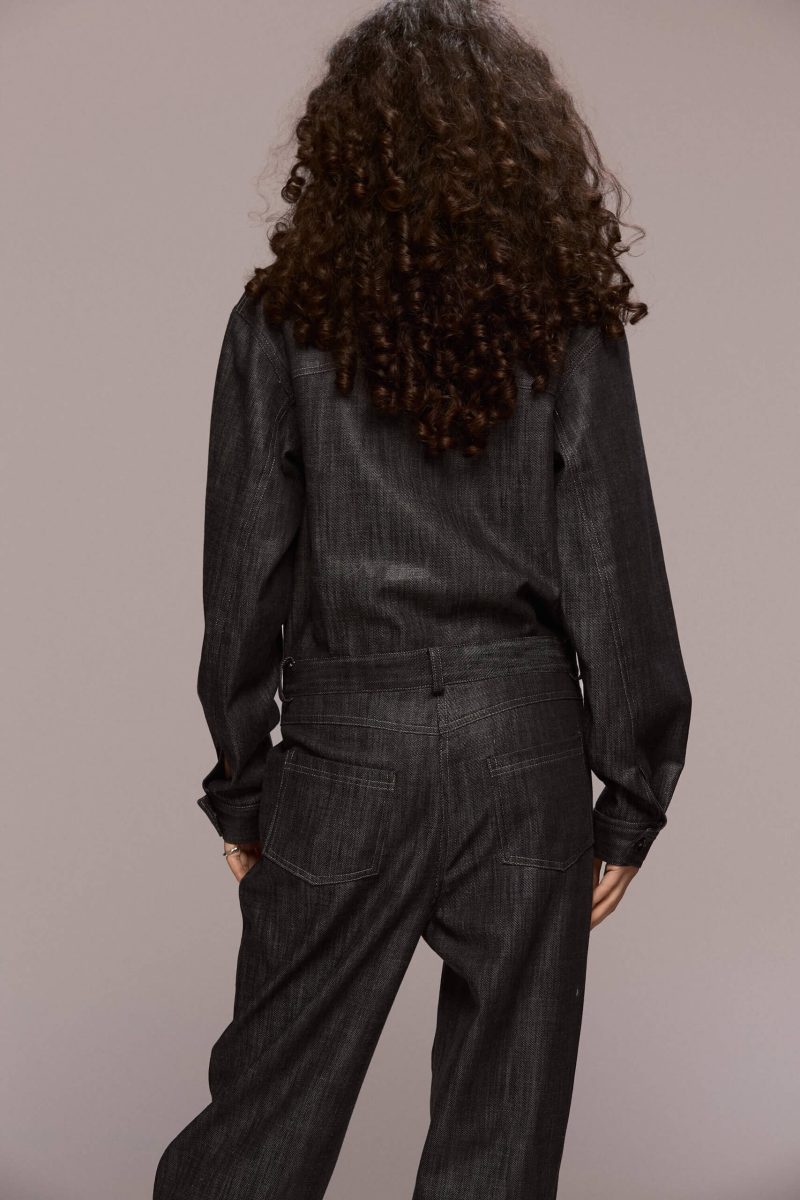 73 % cotton 24 % polyester 3 % elastane