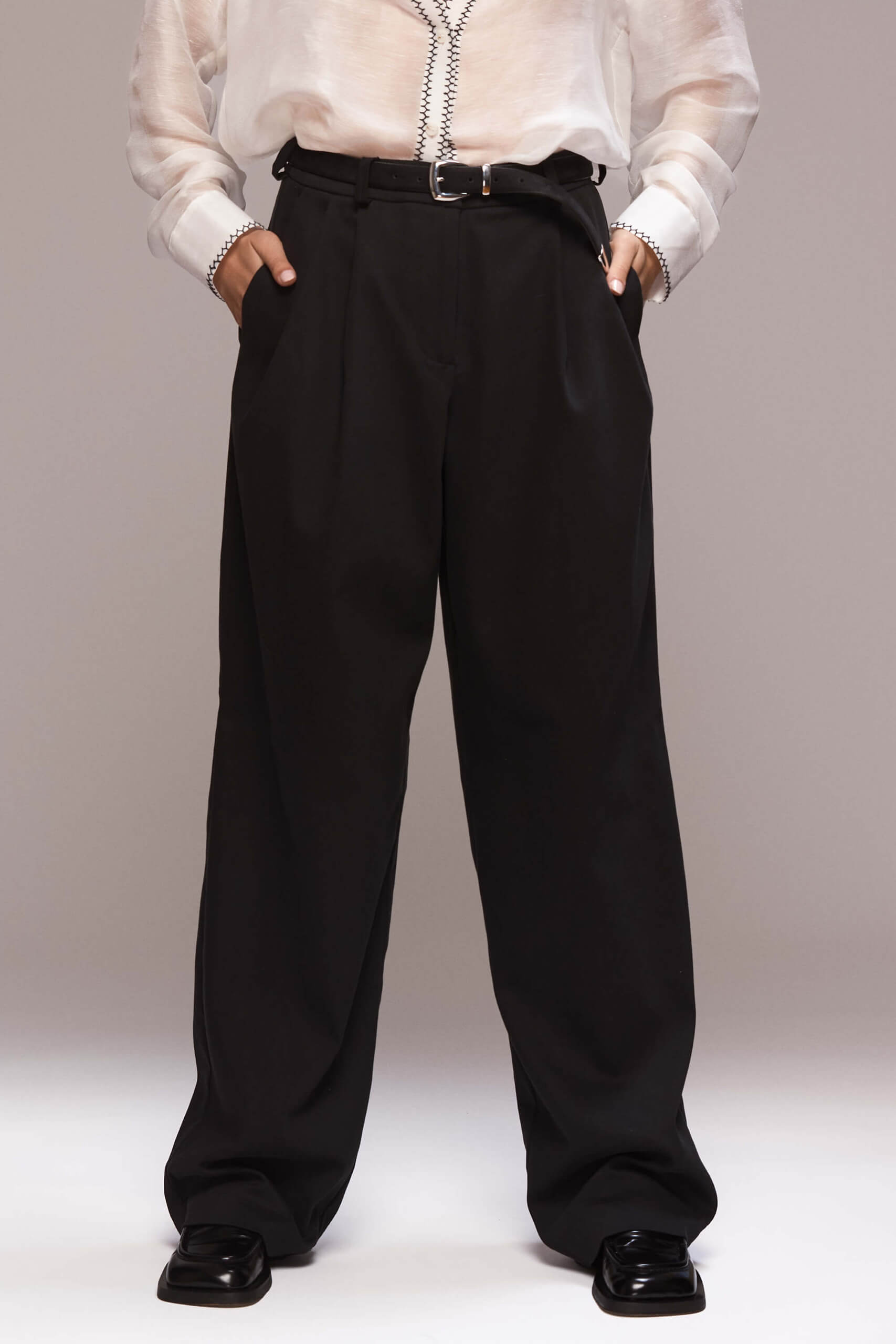 73 % cotton 24 % polyester 3 % elastane