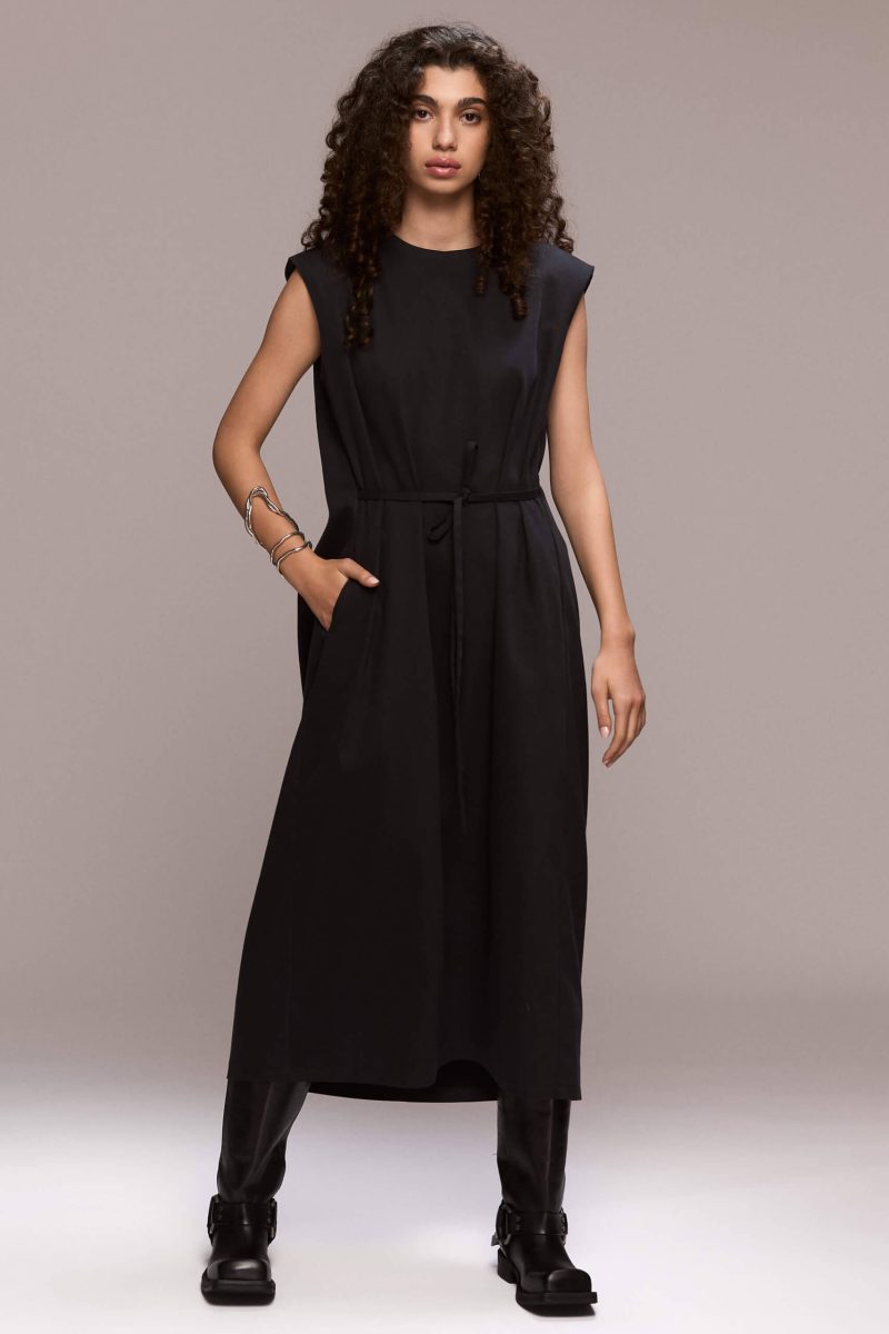 73 % cotton 24 % polyester 3 % elastane