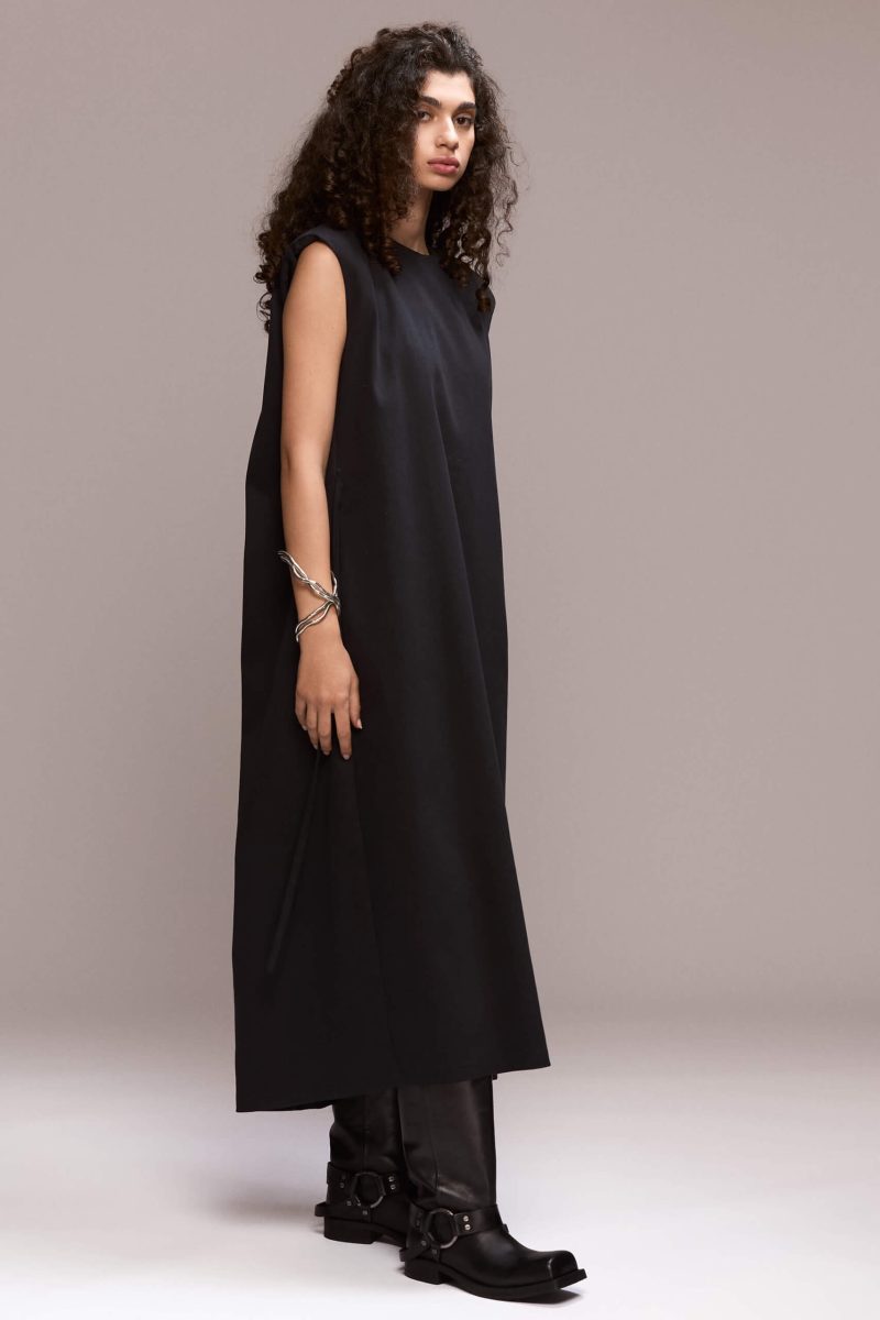 model is 1,78 and wears size 36