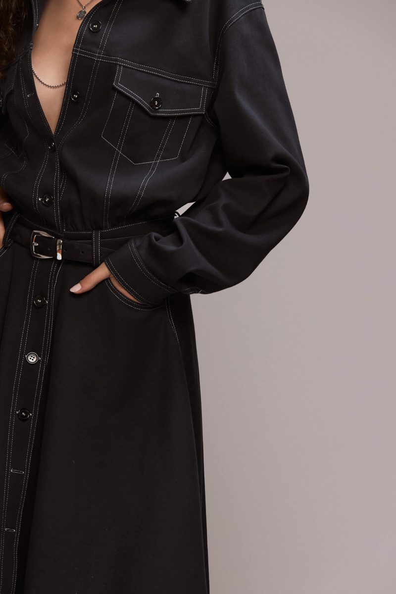 model is 1,78 and wears size 36