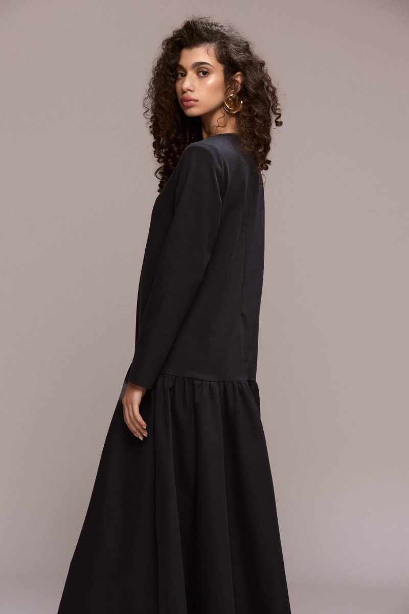 73 % cotton 24 % polyester 3 % elastane