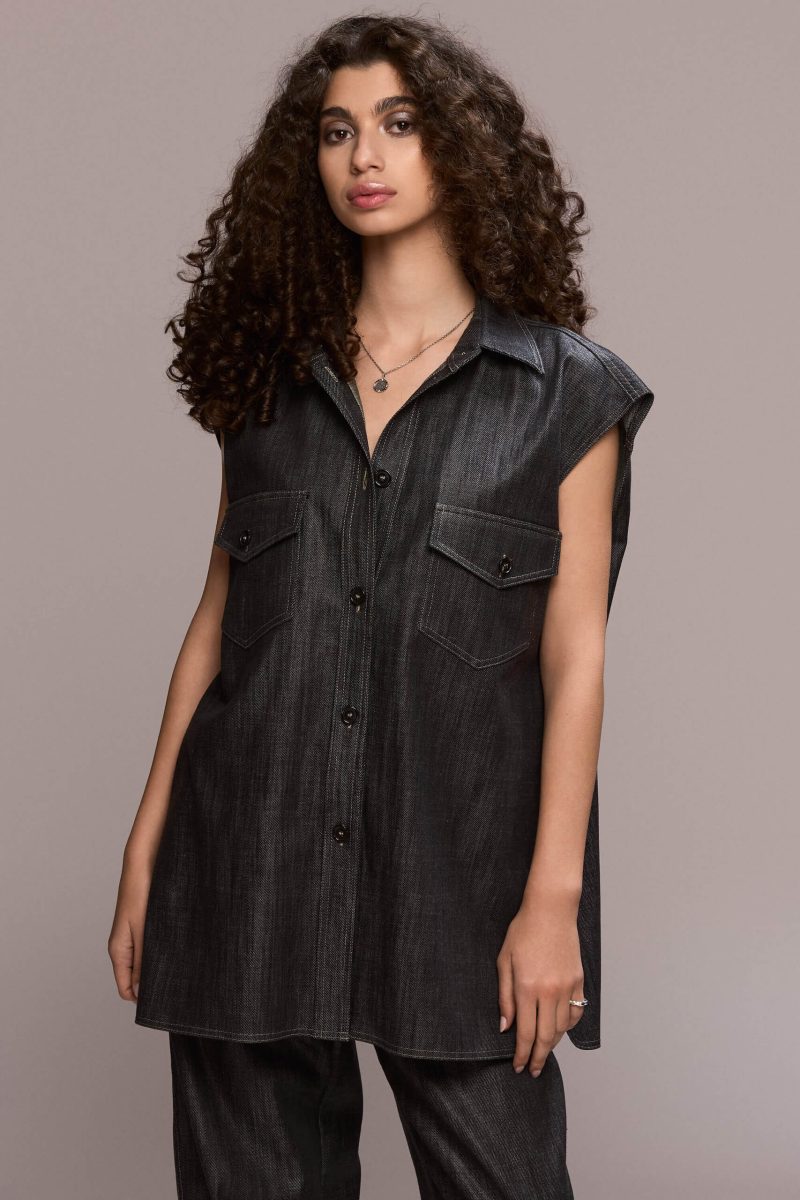 model is 1,78 and wears size 38