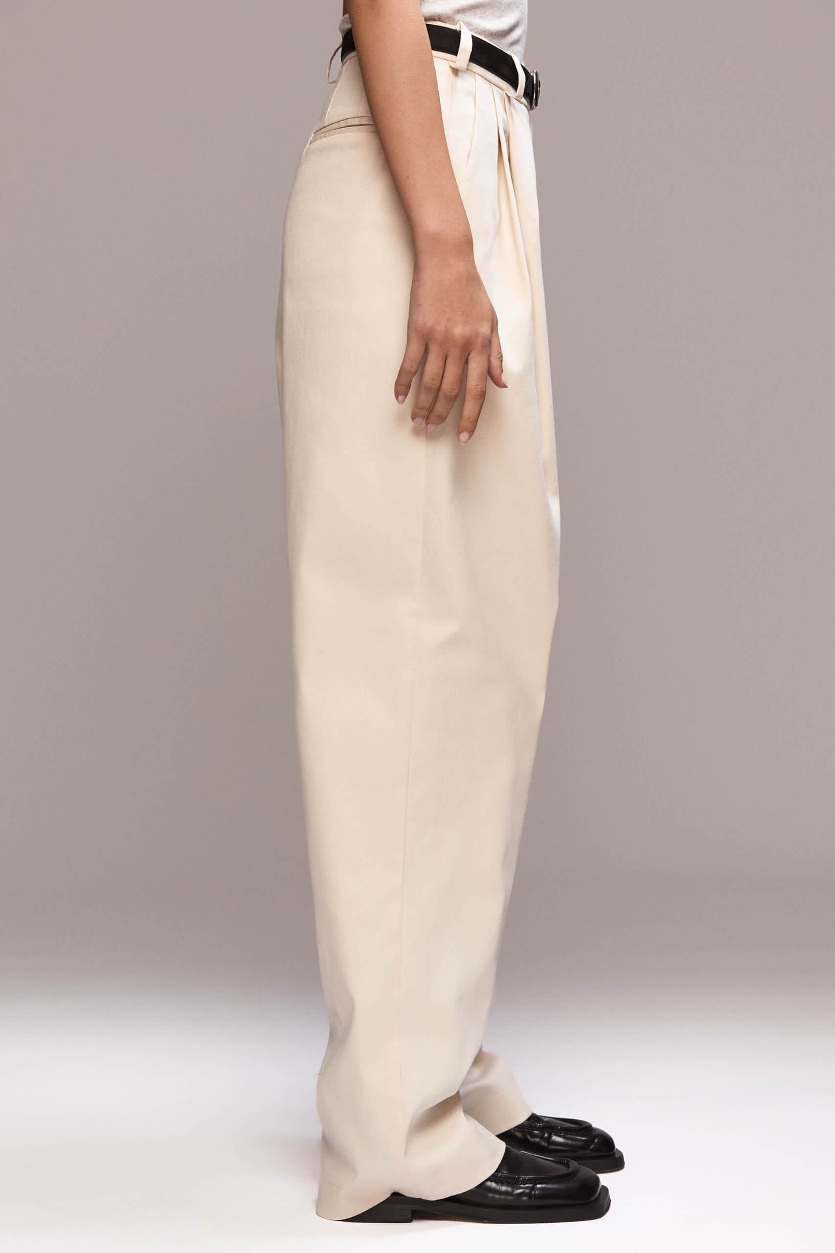 73 % cotton 24 % polyester 3 % elastane