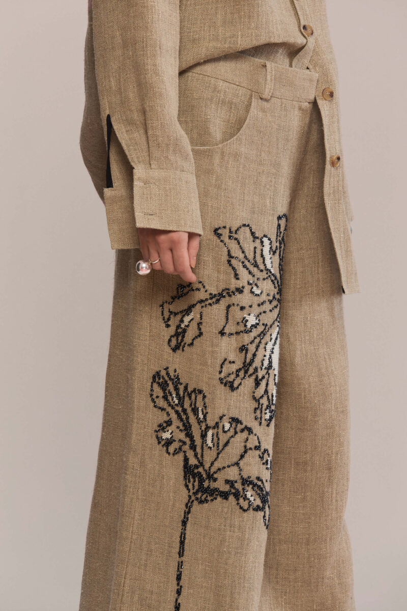 model is 1,78 and wears size 36